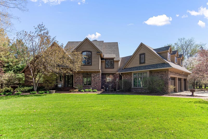927 Nordic Avenue Ct N, West Lakeland Twp, MN 55082