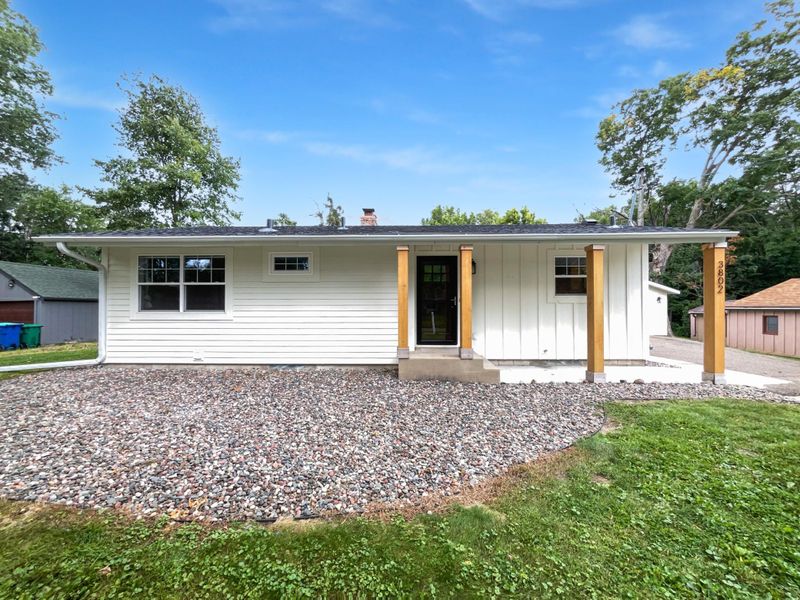 3802 Togo Rd, Spring Park, MN 55384