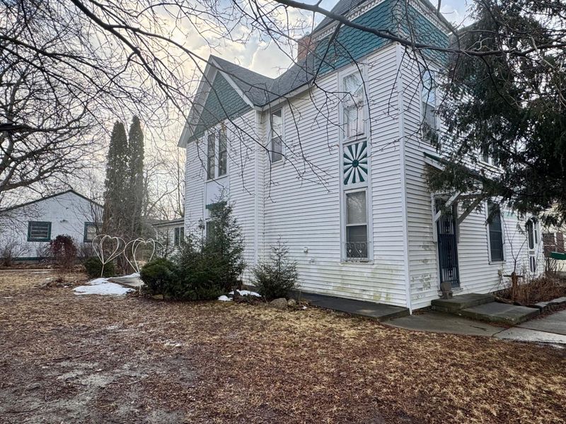 321 N Section Ave, Spring Valley, MN 55975