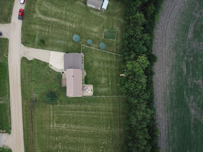 32 Lime Lake Dr, Avoca, MN 56114