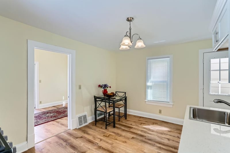 555 Blair Ave, Saint Paul, MN 55103