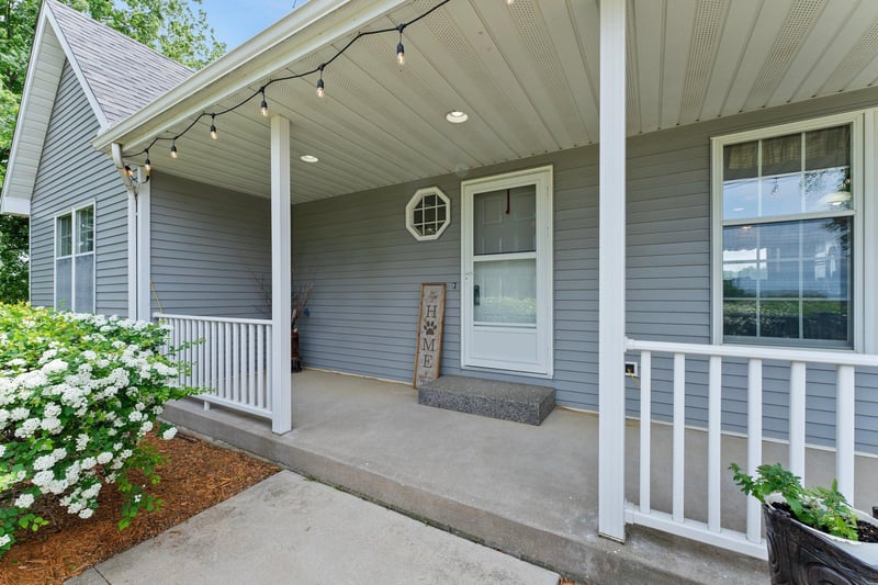 15861 County Road 17, Holdingford, MN 56340