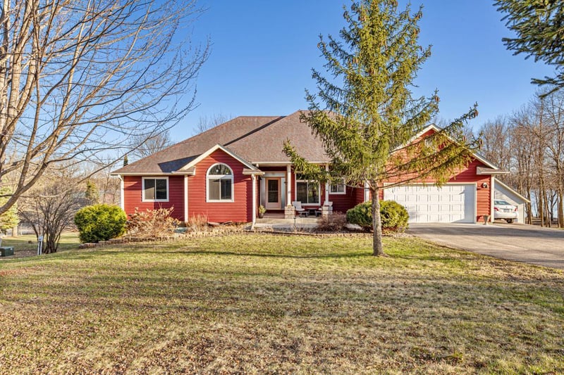 9342 Dodd Rd, Kilkenny, MN 55021