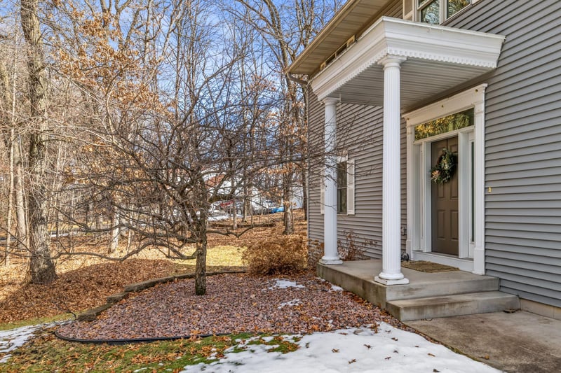 E4455 Pinewood Cir, Eleva, WI 54738
