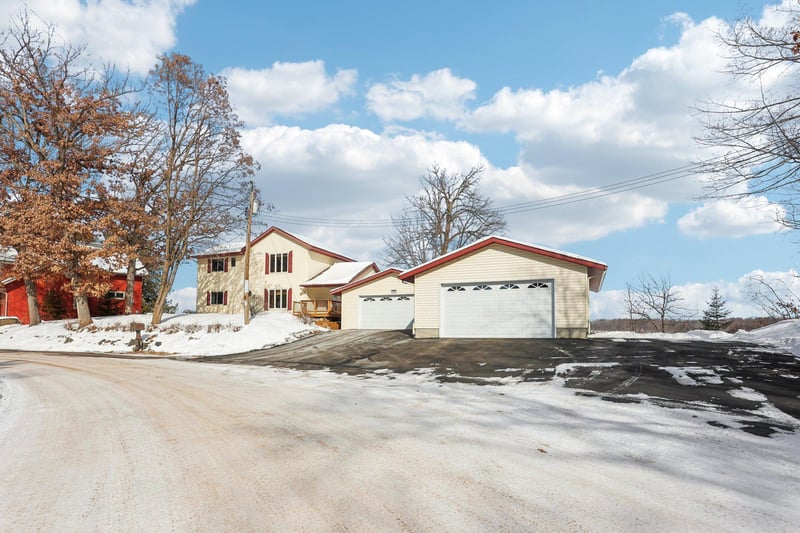 805 Park Dr, Balsam Lake, WI 54810