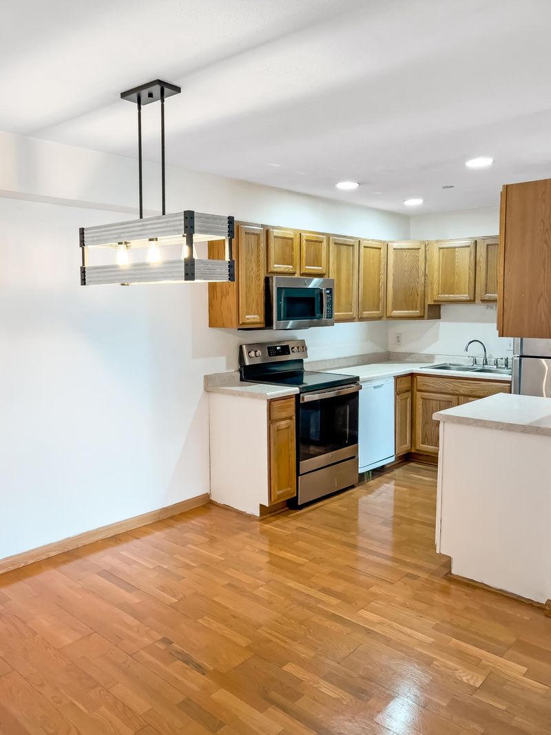 5440 Three Points Blvd #513, Mound, MN 55364