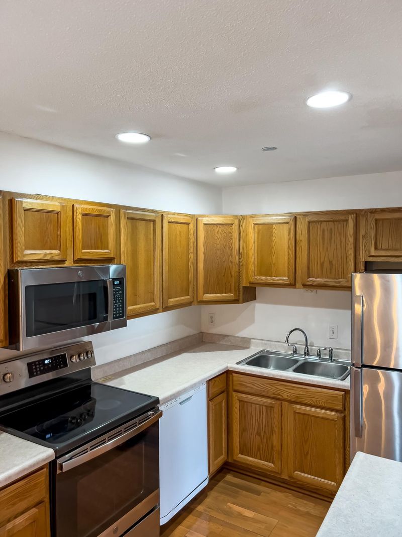 5440 Three Points Blvd #513, Mound, MN 55364