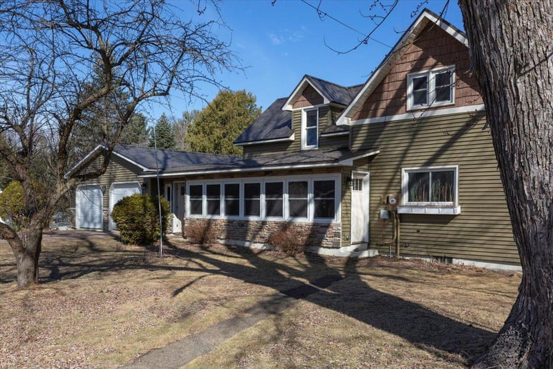 607 W Perkins St, Augusta, WI 54722