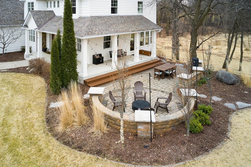 1187 Gabriel Ct, Chaska, MN 55318
