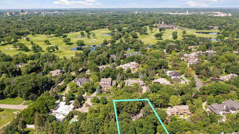 4909 Rolling Green Pw, Edina, MN 55436