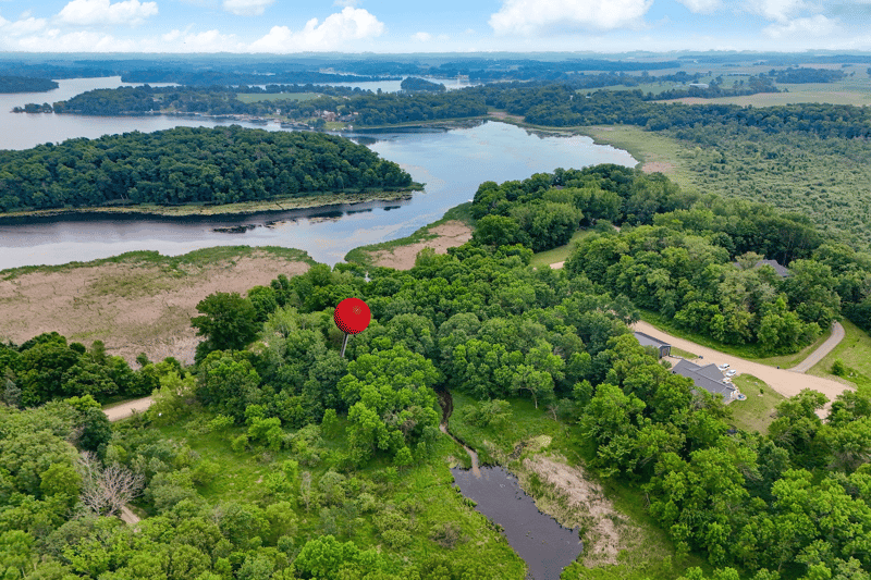 TBD Ivanhoe Ct, Faribault, MN 55021