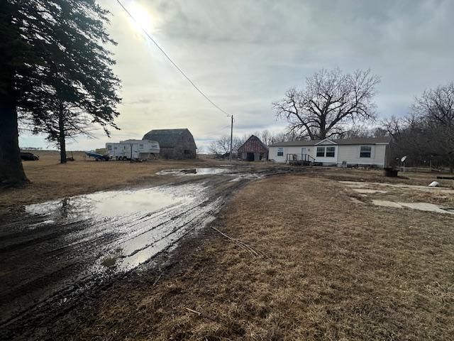 17067 Oliver Ave, Reading, MN 56165