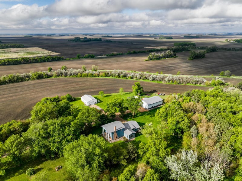 2675 380th St, Boyd, MN 56218