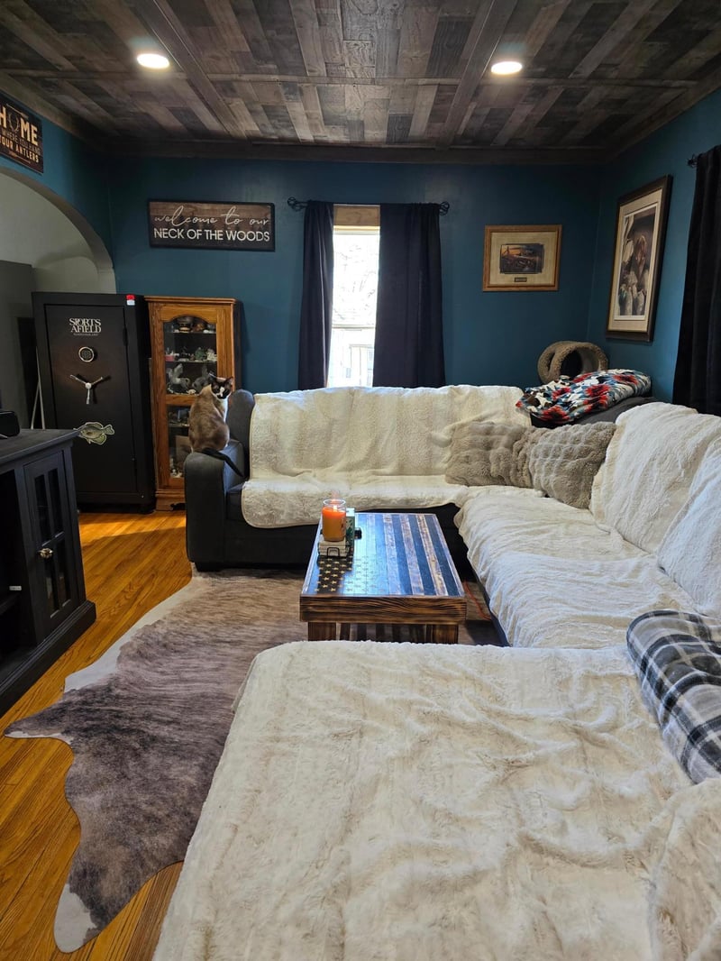 317 6th St E, Jasper, MN 56144