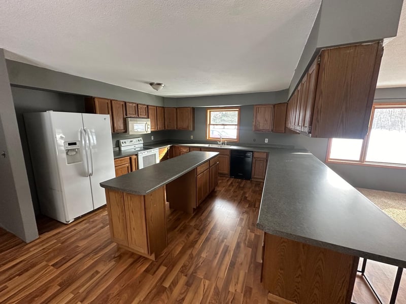 34068 500th Ave, Salol, MN 56756