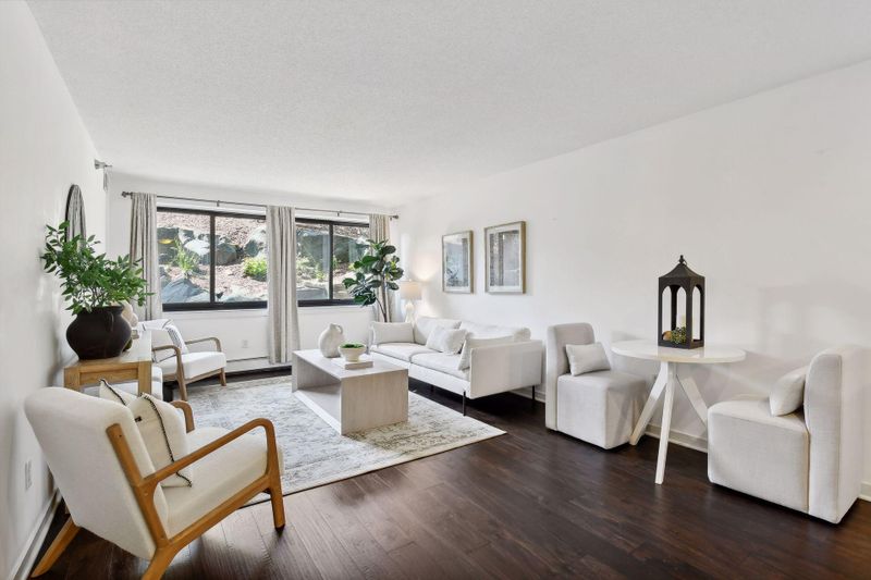 48 Groveland Ter #B106, Minneapolis, MN 55403