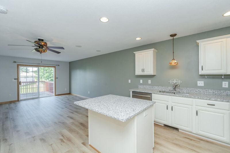 3110 Appleton Ln NW, Rochester, MN 55901