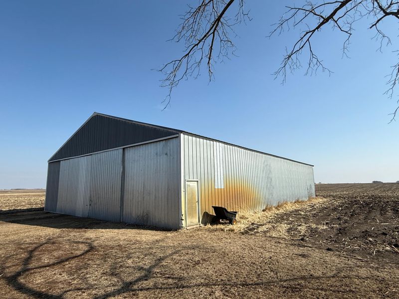 31603 Ideal Ave, Wabasso, MN 56293