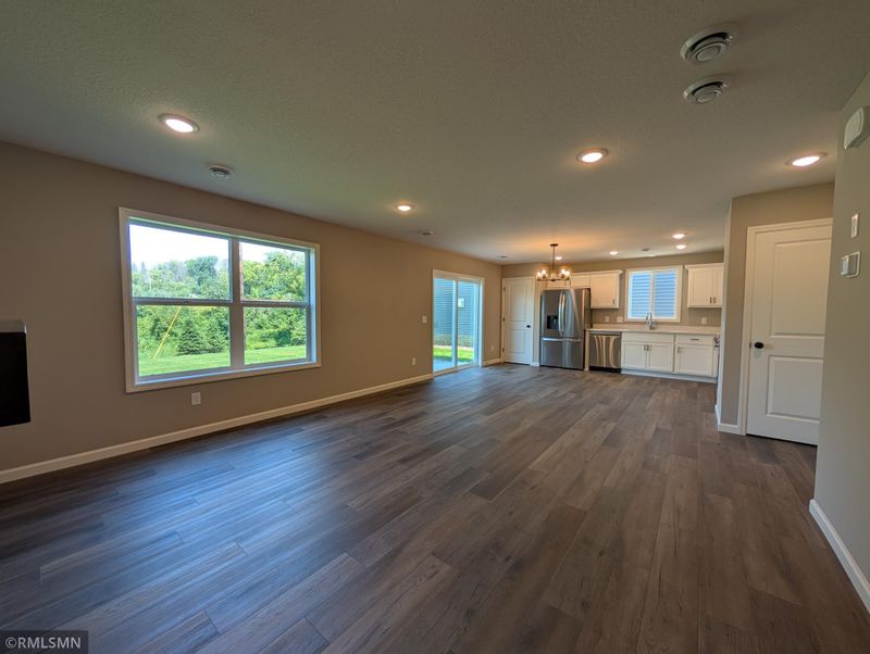 6744 104th St S, Cottage Grove, MN 55016