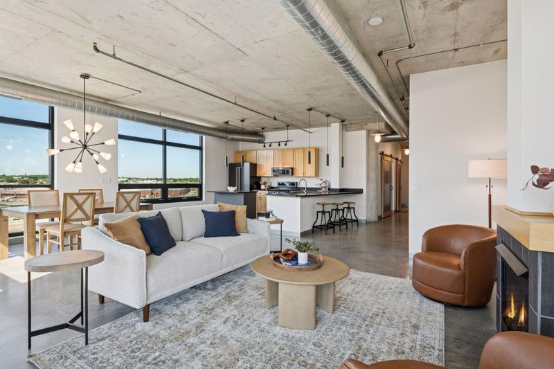720 N 4th St #502, Minneapolis, MN 55401