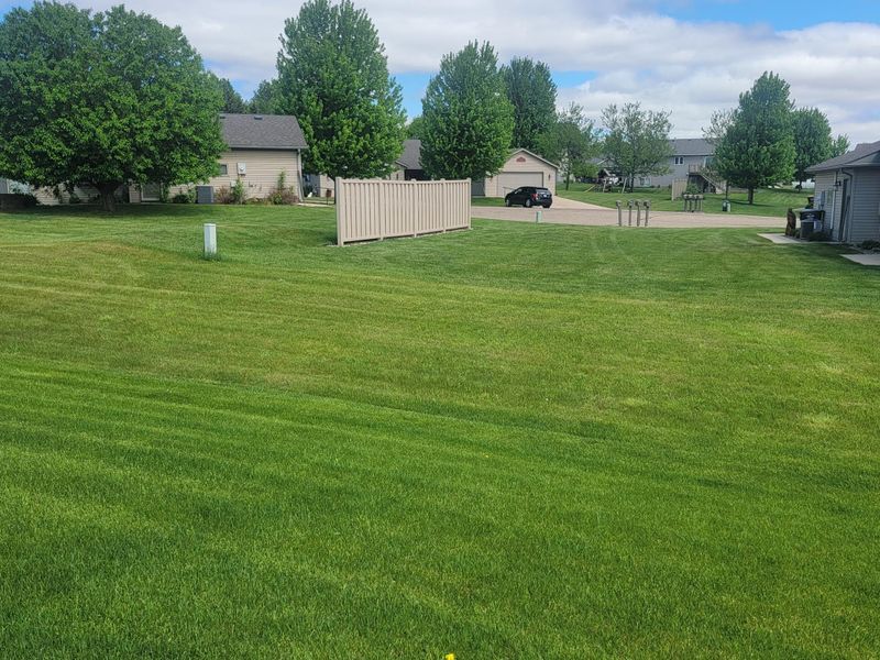 631 Beverly St, Wanamingo, MN 55983