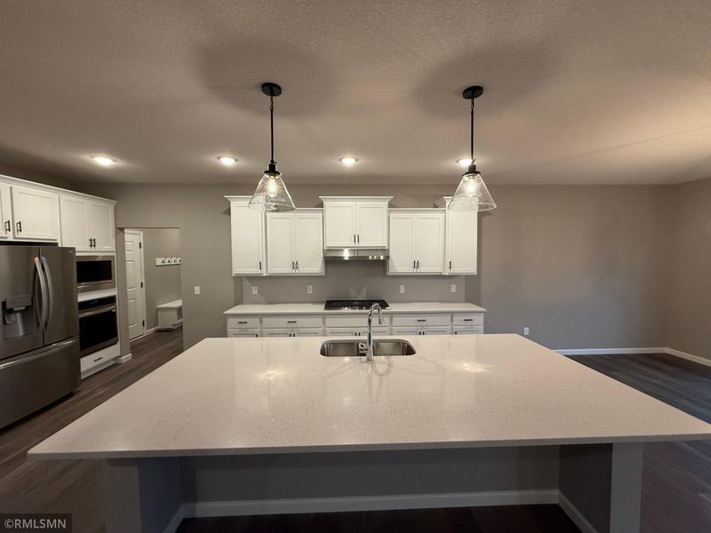 2624 Ivy Ave NE, Saint Michael, MN 55376