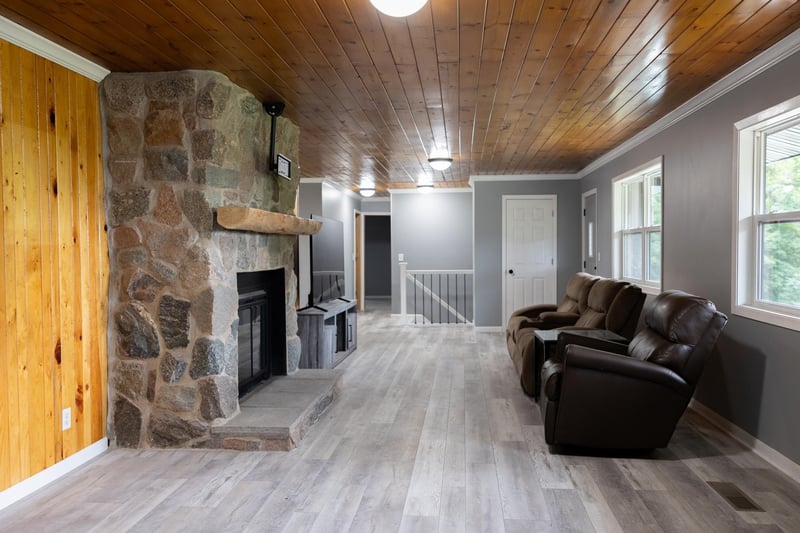 32726 205th St, Rochert, MN 56578