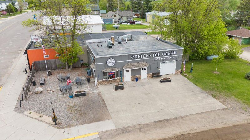 102 S Gill St, Hill City, MN 55748