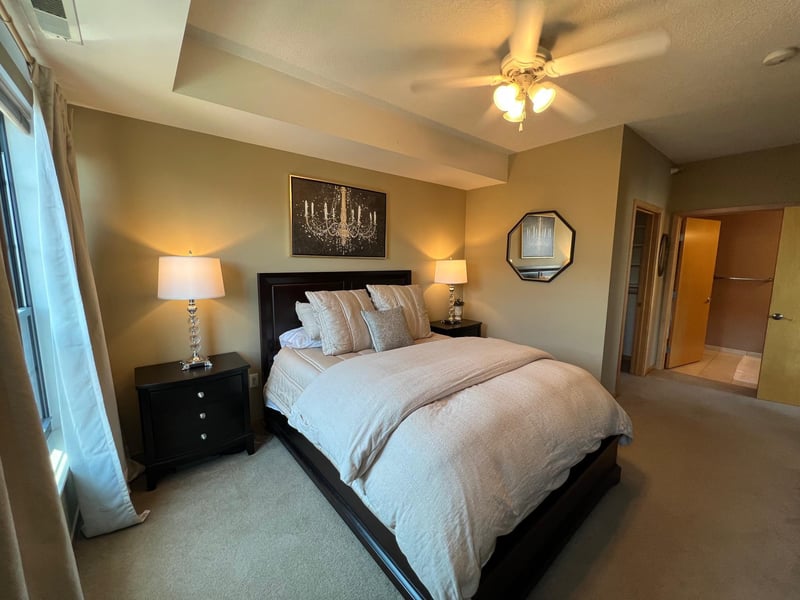825 Berry St #410, Saint Paul, MN 55114