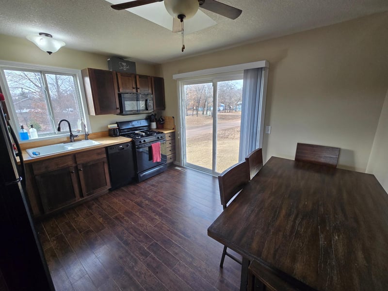 8707 239th Ln NE, Linwood Twp, MN 55079