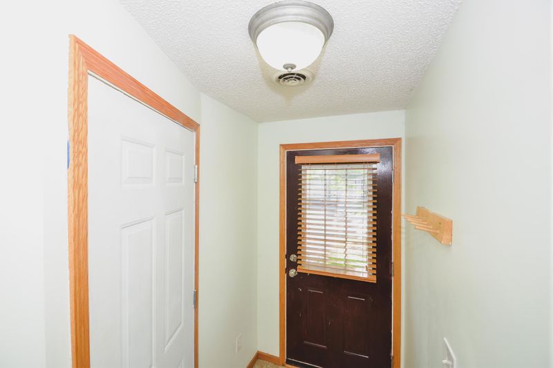 4826 Elm Dr N #7, Hugo, MN 55038