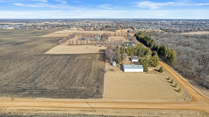10150 Oak Ave, Cologne, MN 55322