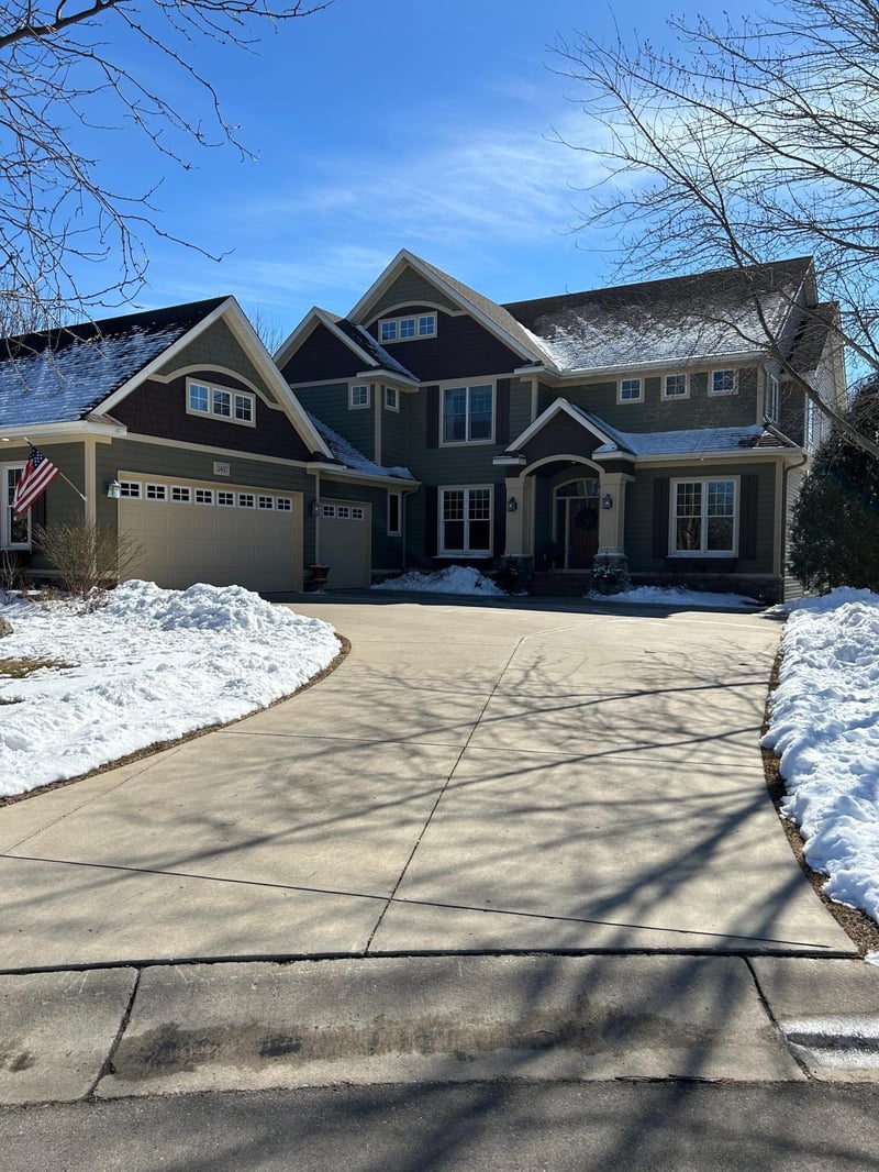 2497 Marsh Point, Victoria, MN 55386