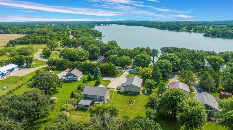 41032 Sauk Lake Rd, Sauk Centre, MN 56378