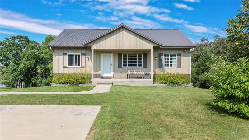 41032 Sauk Lake Rd, Sauk Centre, MN 56378