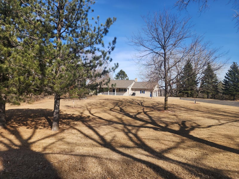 278 Active Aid Rd, Redwood Falls, MN 56283