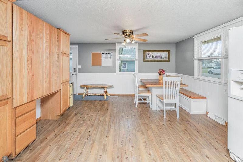 203 2nd Ave NW, Dilworth, MN 56529