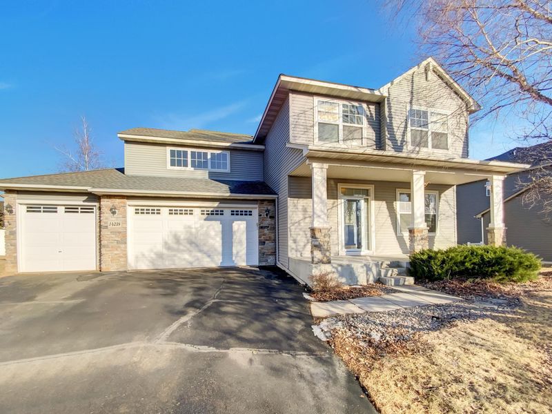 14238 Atwood Cir, Rosemount, MN 55068