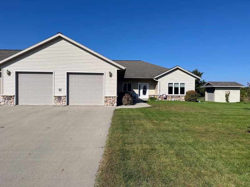 1015 7th Ave NE, Perham, MN 56573