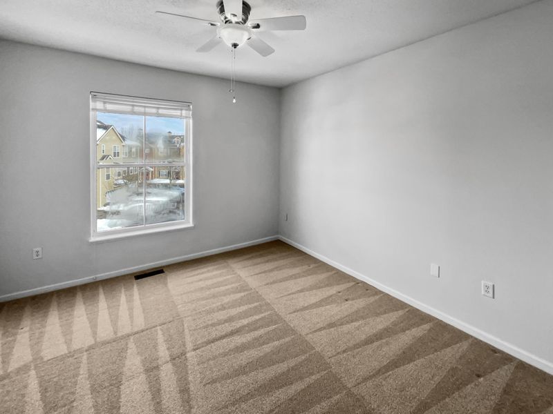 10237 Bleeker St, Woodbury, MN 55129