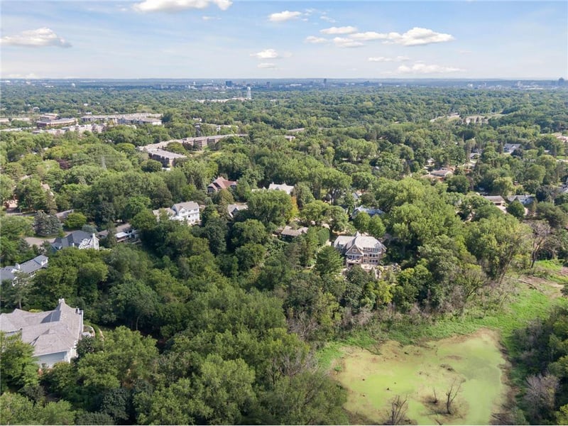 5124 Skyline Dr, Edina, MN 55436