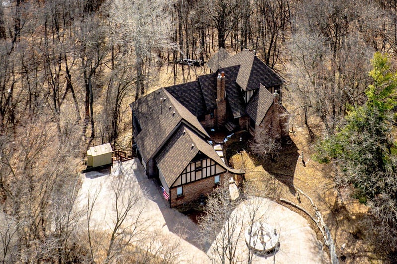 4020 Hosford Hills Rd, Eagan, MN 55123
