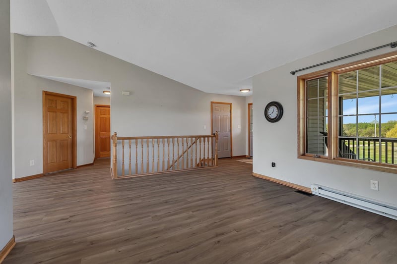 8742 170th Ave, Oak Park, MN 56357