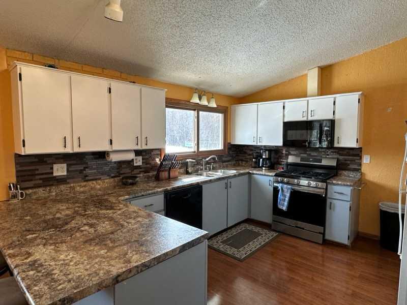 4726 Highway 21, Embarrass, MN 55732