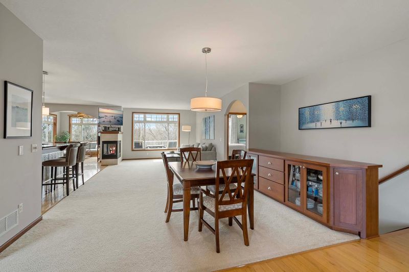 15304 Jeffers Ps NW, Prior Lake, MN 55372