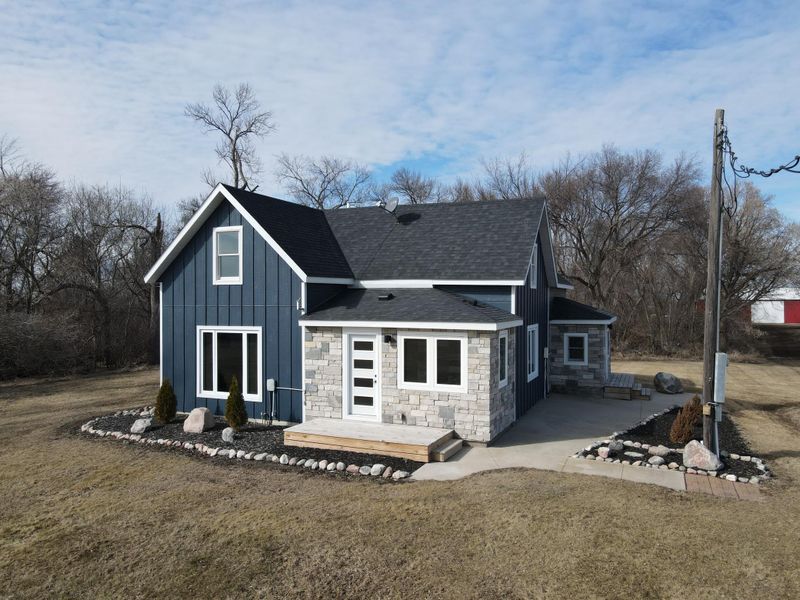 2440 Highway 12 SW, Appleton, MN 56208