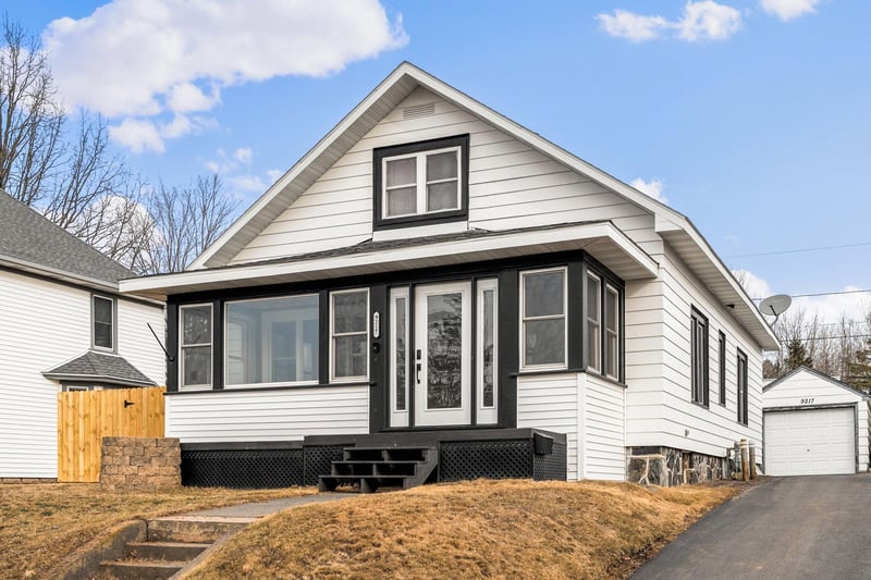 9217 Vinland St, Duluth, MN 55810