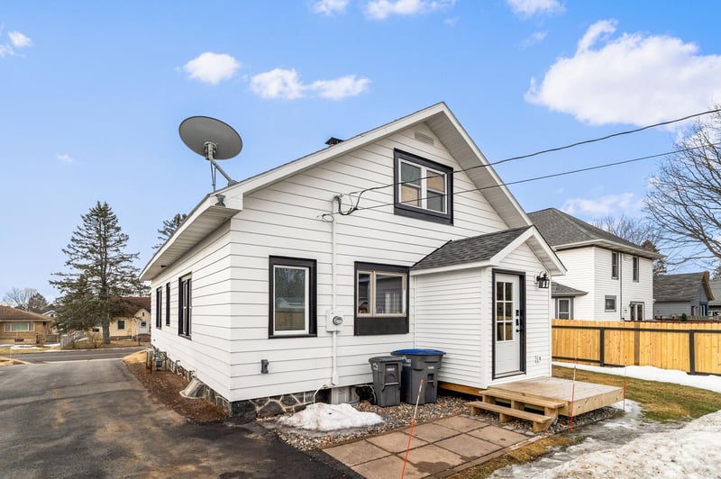 9217 Vinland St, Duluth, MN 55810