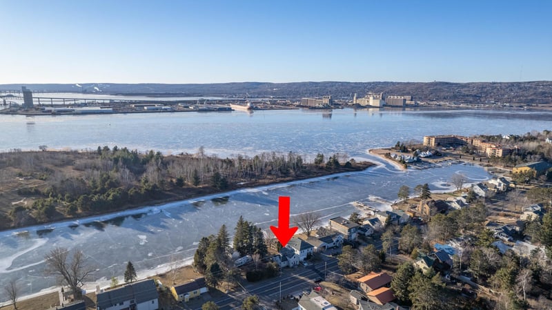 2133 Minnesota Ave, Duluth, MN 55802