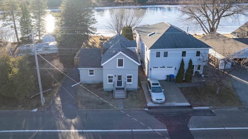 2133 Minnesota Ave, Duluth, MN 55802